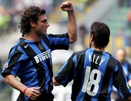 伯纳乌的嘘声？贝林厄姆：我理解，球迷花了很多钱来看比赛（贝林厄姆谈伯纳乌嘘声：理解球迷，他们花了很多钱来看球）