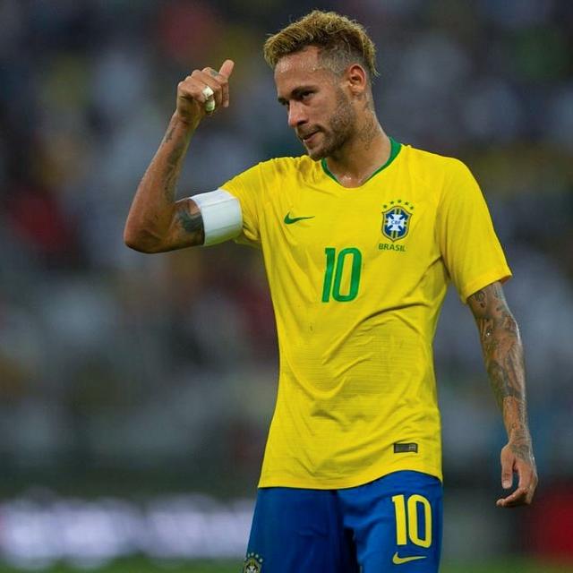 篮球摄影如何捕捉精彩瞬间？（篮球摄影：抓住精彩瞬间的技巧）