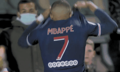 全市场：尤文有意签下弗拉泰西，也将尝试与弗拉霍维奇续约（全市场称：尤文有意引进弗拉泰西，并将推进与弗拉霍维奇的续约谈判）