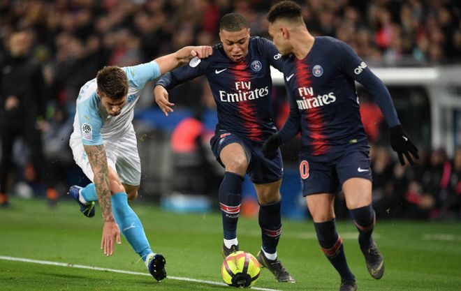 恩古莫哈：我不着急在一线队取得更多成功，因为我还很年轻（恩古莫哈：我还年轻，不急于在一线队追求更多成就）