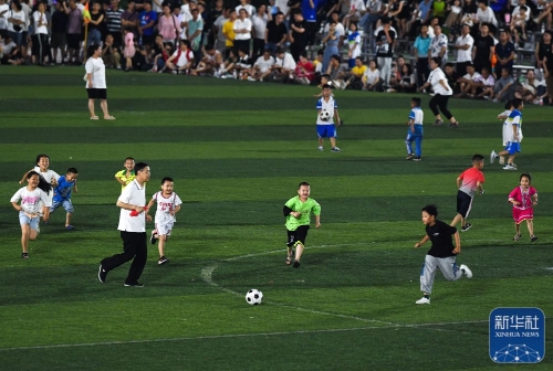 施蒂勒：下半场为何踢得这么差？我们根本没有跟上拜仁的节奏（施蒂勒：下半场为何失色？我们完全没能跟上拜仁的节奏）