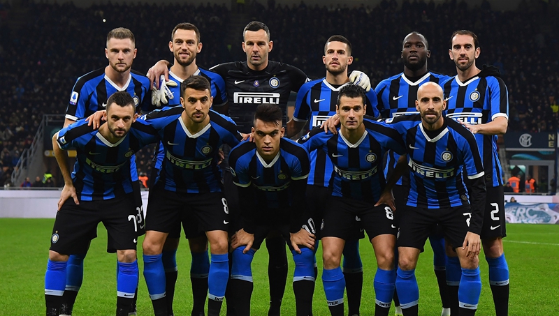 重庆铜梁龙冲超成功，重庆足球时隔4个赛季重返中超（重庆铜梁龙完成冲超，重庆足球阔别四个赛季重回中超）