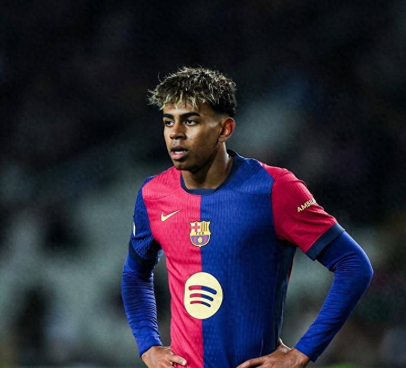 韩K联半场：李东俊、杜甘季奇造杀机，全北现代暂0-0首尔（韩职联半场：李东俊与杜甘季奇频造险，全北现代暂与首尔互交白卷）