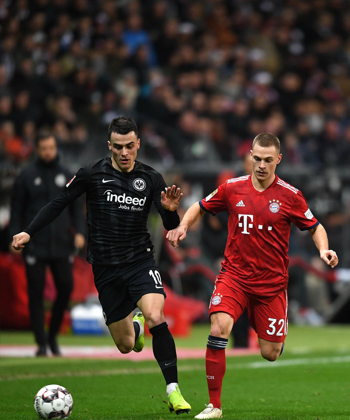 德隆：詹姆斯对东契奇无感，而且他不太愿意留在湖人（德隆爆料：詹姆斯对东契奇兴趣不大，留守湖人意愿不强）