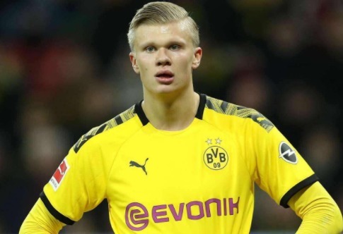 意媒：因未经授权私自建造，意大利一尊马拉多纳的雕像被拆除（意媒：意大利一座未经许可私建的马拉多纳雕像遭拆除）